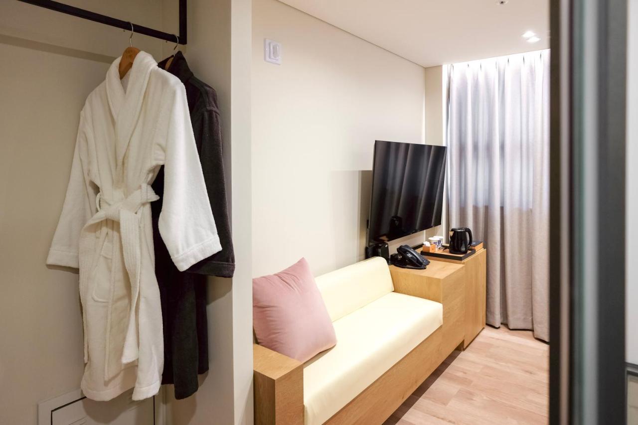 Eden Foret Hotel Chungju Ngoại thất bức ảnh