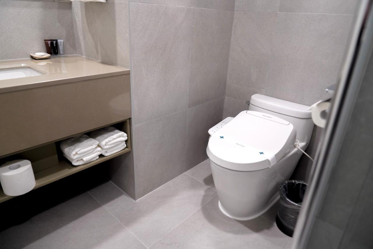 Eden Foret Hotel Chungju Ngoại thất bức ảnh