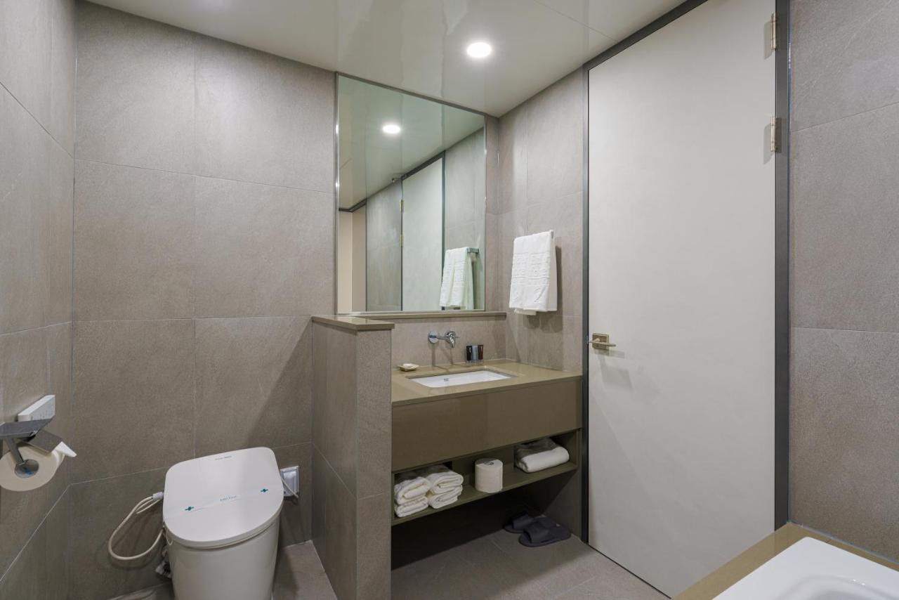 Eden Foret Hotel Chungju Ngoại thất bức ảnh